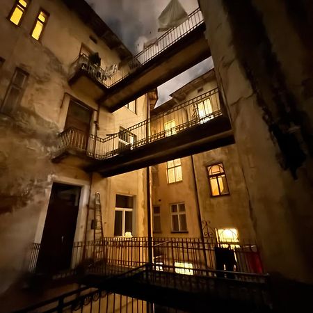 Apartment On Pekarska Street Lviv Exterior foto